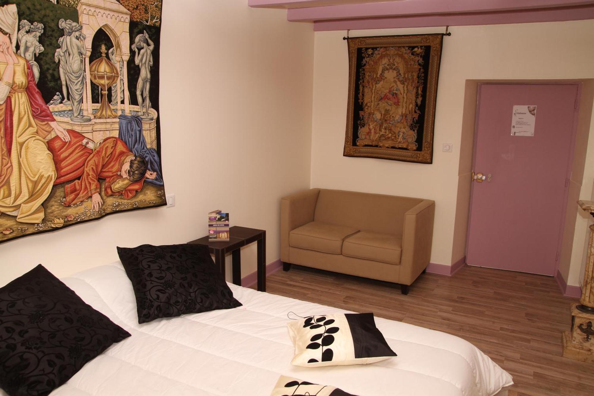 L'Hedoniste Hotel Cherac Exterior photo